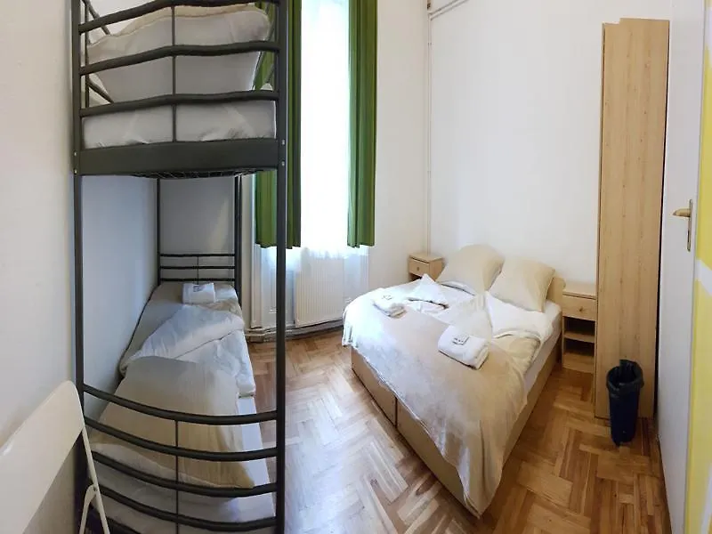 Pensiune Westend Minihotel Budapesta